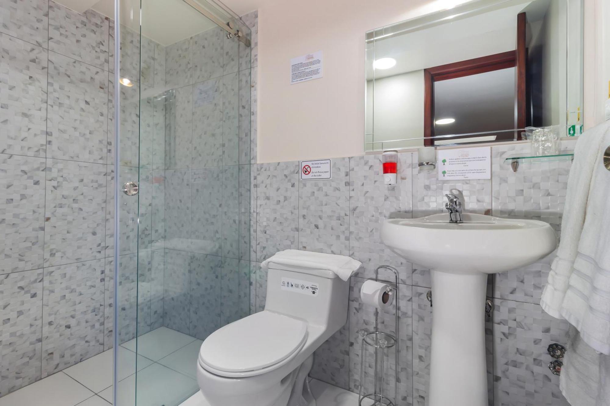 Hotel La Cartuja Quito Zewnętrze zdjęcie