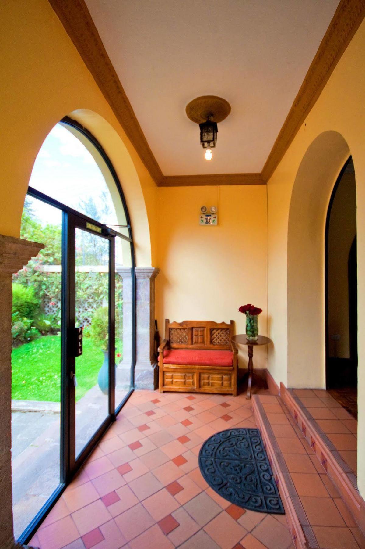 Hotel La Cartuja Quito Zewnętrze zdjęcie
